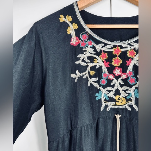 Black embroidered maxi dress, Medium, lightweight soft Flowy Boho Festival - Picture 4 of 12